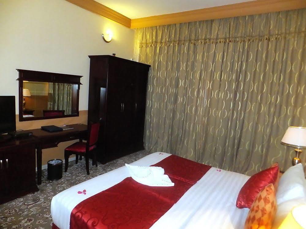 City Hotel Ras al-Khaimah Luaran gambar